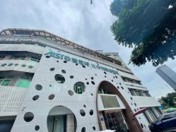 -比华利美容医院