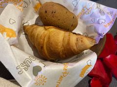 -YUE·6·西式融合餐厅(外滩六号店)