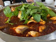 -杨林闻老三酸菜鱼(总店)