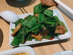 -老乡鸡(上海品尊国际中心店)
