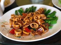 芥兰炒鲜鱿鱼筒-大门水乡·顺德菜