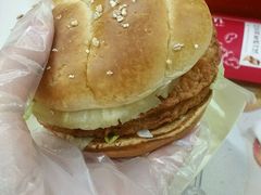 -麦当劳(烟台海港路店)