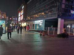 -绿地风尚天地广场