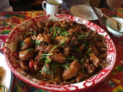 -闯关东东北农家菜(崂山石老人店)