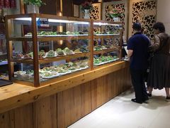 面包甜点陈列柜-杨记清芳牛肉拉面(京广路店)