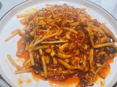 鱼香肉丝菜-雲蜀龙阁·金牌水煮鱼(方庄店)