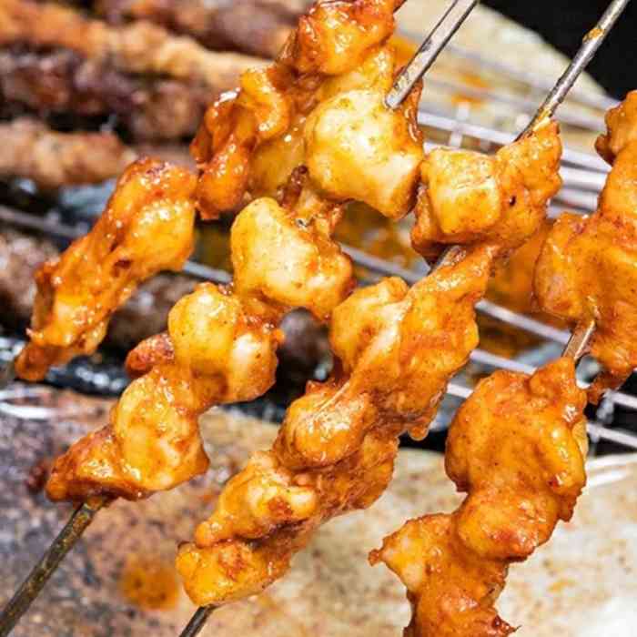 安氏延边烤肉串(新迎分店)-"店面醒目,很好找到,听同事说是很火爆的一