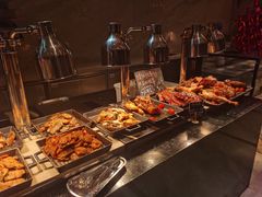 自助取餐区-万达文华酒店·48F云端窗景美食汇自助餐厅