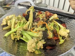 -天天向上素食餐厅(五台山店)