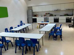 -爱睿思儿童早教亲子游泳(万象城店)