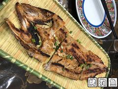 -乡村馕坑肉·烧烤·新疆菜·本地人更爱吃(阿勒泰首店)