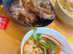 -三千粉牛肉米粉(来客茂店)
