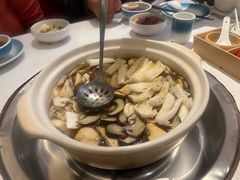 -天宜隆蘑菇宴火锅(石景山旗舰店)