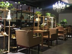 -魔方城市书房(中街益田店)