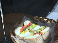 -麦田工坊(月湖店)