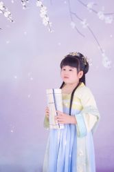 -盘子女人坊生日照·摄影馆(华强店)