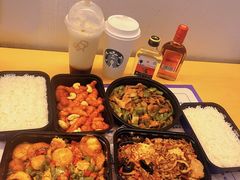 -兰湘子·湘菜小炒(石家庄万象城店)