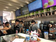 -CoCo都可(湖滨银泰店B区店)