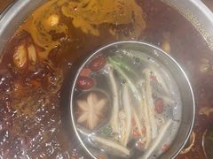 -巴隆门重庆老火锅(太湖路店)