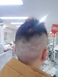 -米娜护肤造型