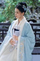 -一揽芳华汉服旗袍体验馆(拙政园店)