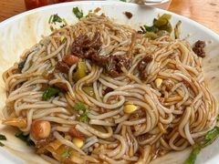 -罗家杏传统特色海南粉(人民西路总店)