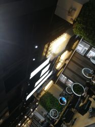 -FRIDAY星期五专业美发沙龙