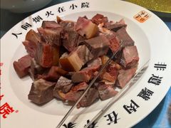 -乔家小院•非遗驴肉•本地小海鲜(滨河路店)