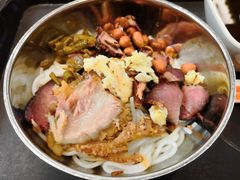 -红鼻子桂林米粉(金唐新光界店)