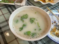 -六顺园清真回族饭店(工程街店)