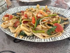 -天天向上素食餐厅(五台山店)