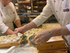 -东方饺子王(新奥购物中心店)