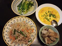-悦芽照护月嫂+育儿嫂(杭州店)