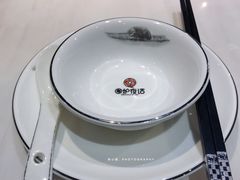 餐具摆设-围炉夜话·潮汕卤水火锅(榕江店)