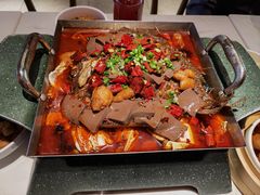 -渝是乎酸菜鱼(龙旗购物中心店)