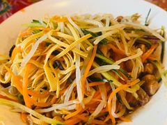 -闯关东东北农家菜(崂山石老人店)