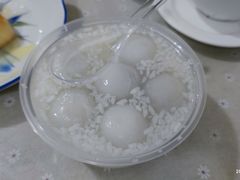 椰汁煮汤圆-老周记顺德双皮奶