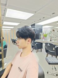 -苏奇发型·烫发染发