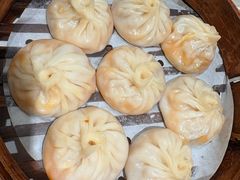 招牌蟹膏小笼包-馋三尺蟹粉小笼(人民广场店)