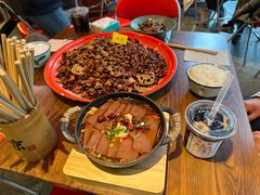 -歌乐人家·辣鸡酒馆(国贸店)