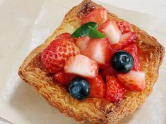 水果丹麦可颂草莓-光作面包Voila Lumiere(中山店)
