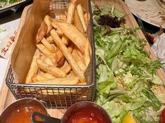 -ins森林童话餐厅coffee&bistro