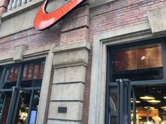 -NIKE武汉品牌体验店