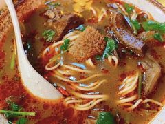 -金杨拉面王小吃面馆·牛三宝面·红烧牛肉粉