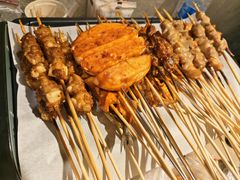 -粟氏天府·东北烧烤(长安街店)