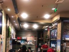 大堂-喇喇排骨火锅·传统韩式脊骨汤(望京西园总店)