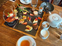下午茶拼盘-Carbon莫卡哆·意大利复古集市餐厅(杭州大厦店)