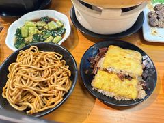 -莲餐厅·湖北菜·潜江小龙虾店(愚园路店)
