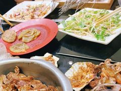 -清真磊磊烧烤老店(饮虎池街34号店)