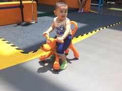 -蒙特利亲子乐园